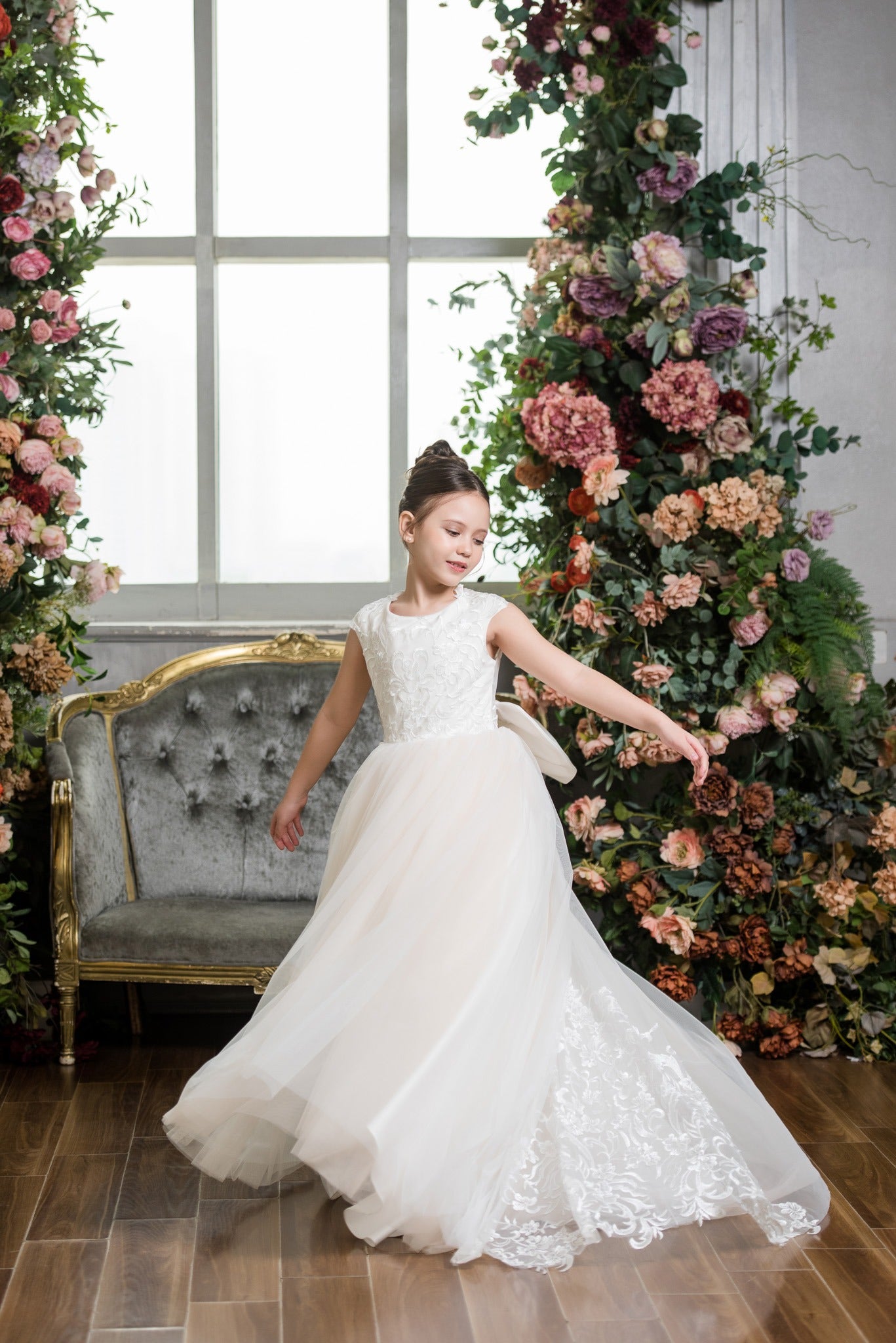 AMICIA Lux Flower Girls / Communion Dress