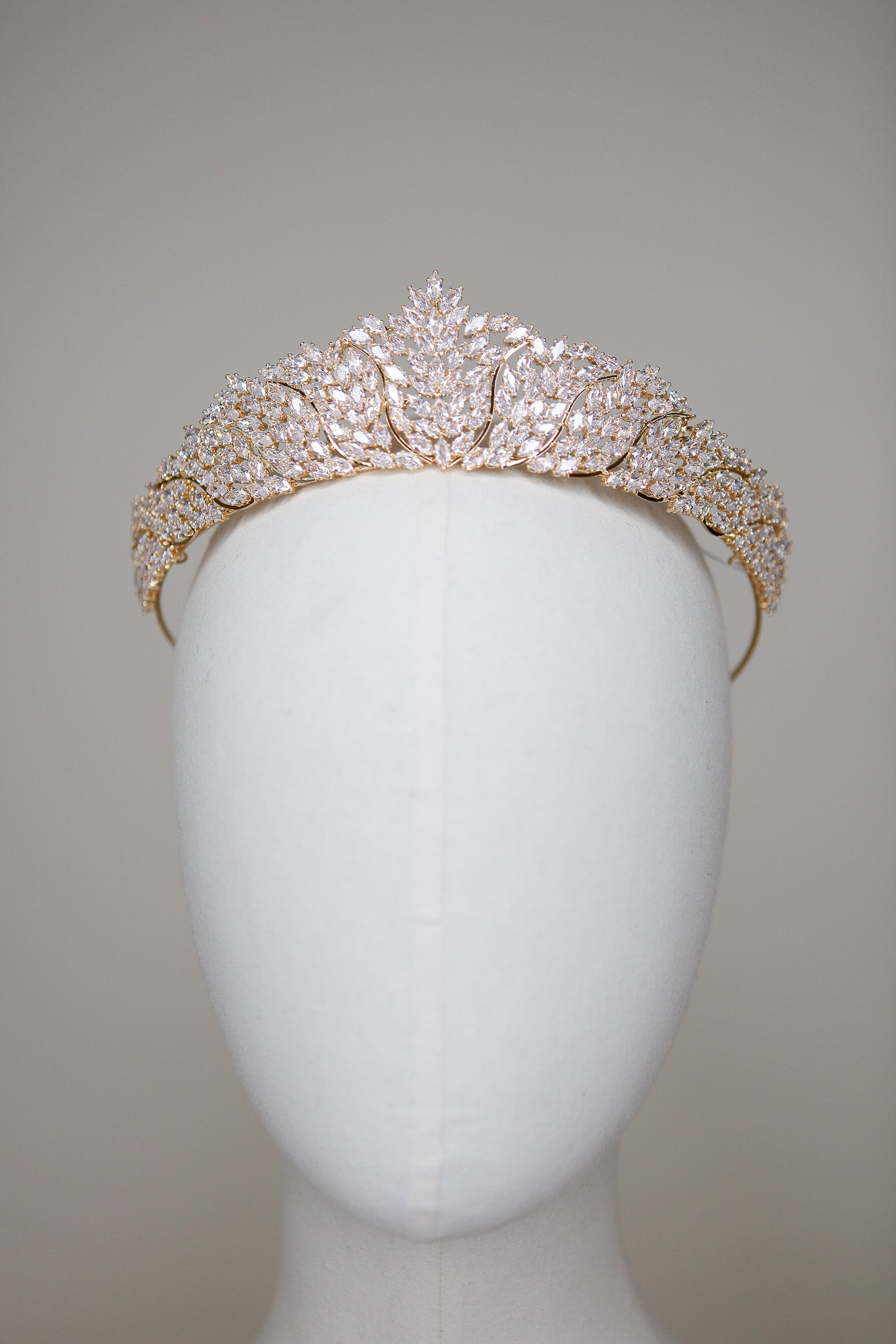 KALISTA | Tiara