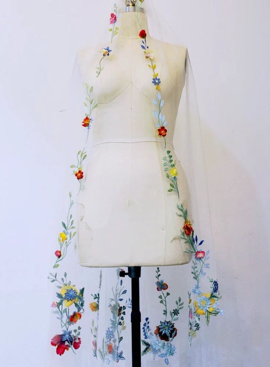 ASTERIA | 3D Embroidery Flower Veil