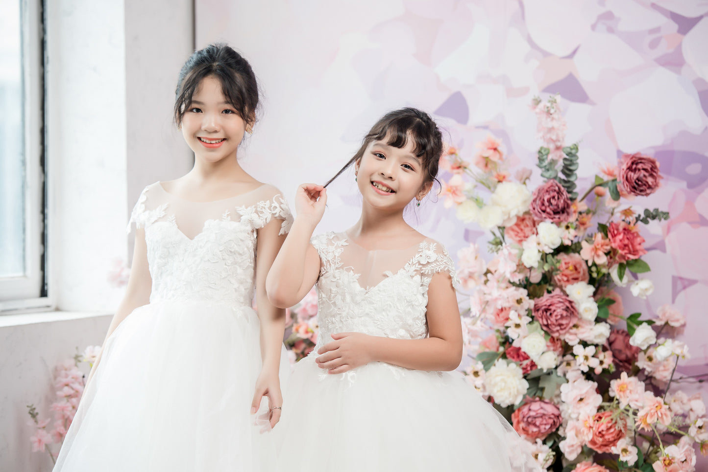 HOLLY Ball Gown Full-length Flower Girl/ Communion Dress – Lace and Tulle