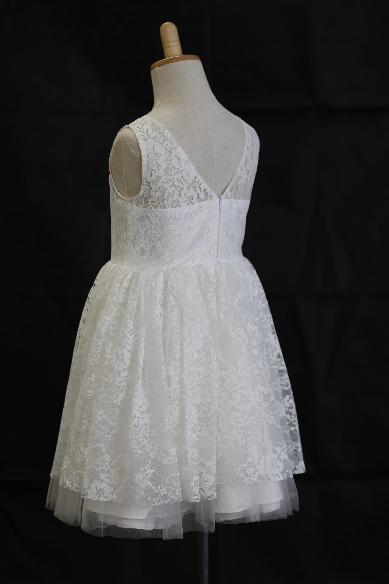 LILY Princess Knee-Length Flower Girl / Communion Dress – lace and tulle