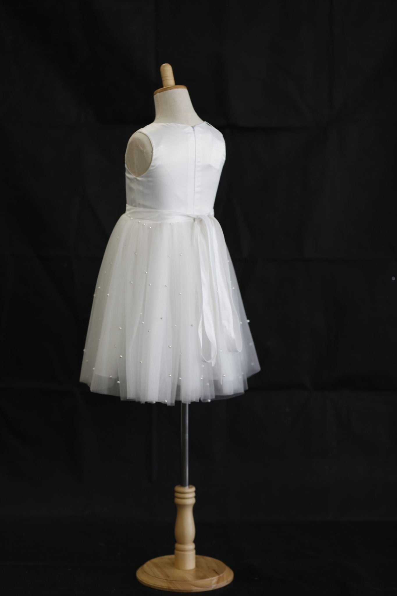 AMELIA Ball Gown Tea-length Flower Girl / Communion Dress - Tulle Sleeveless Scoop Neck With Sash and Pearls Skirt