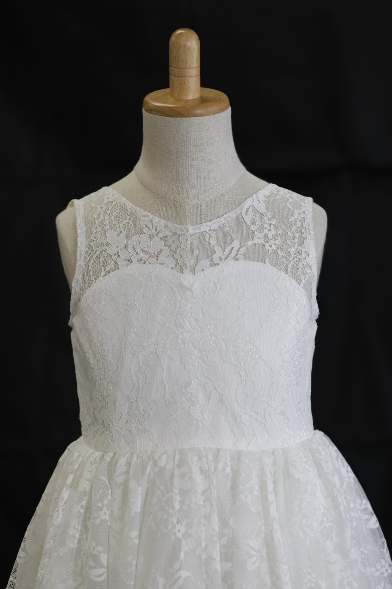 LILY Princess Knee-Length Flower Girl / Communion Dress – lace and tulle