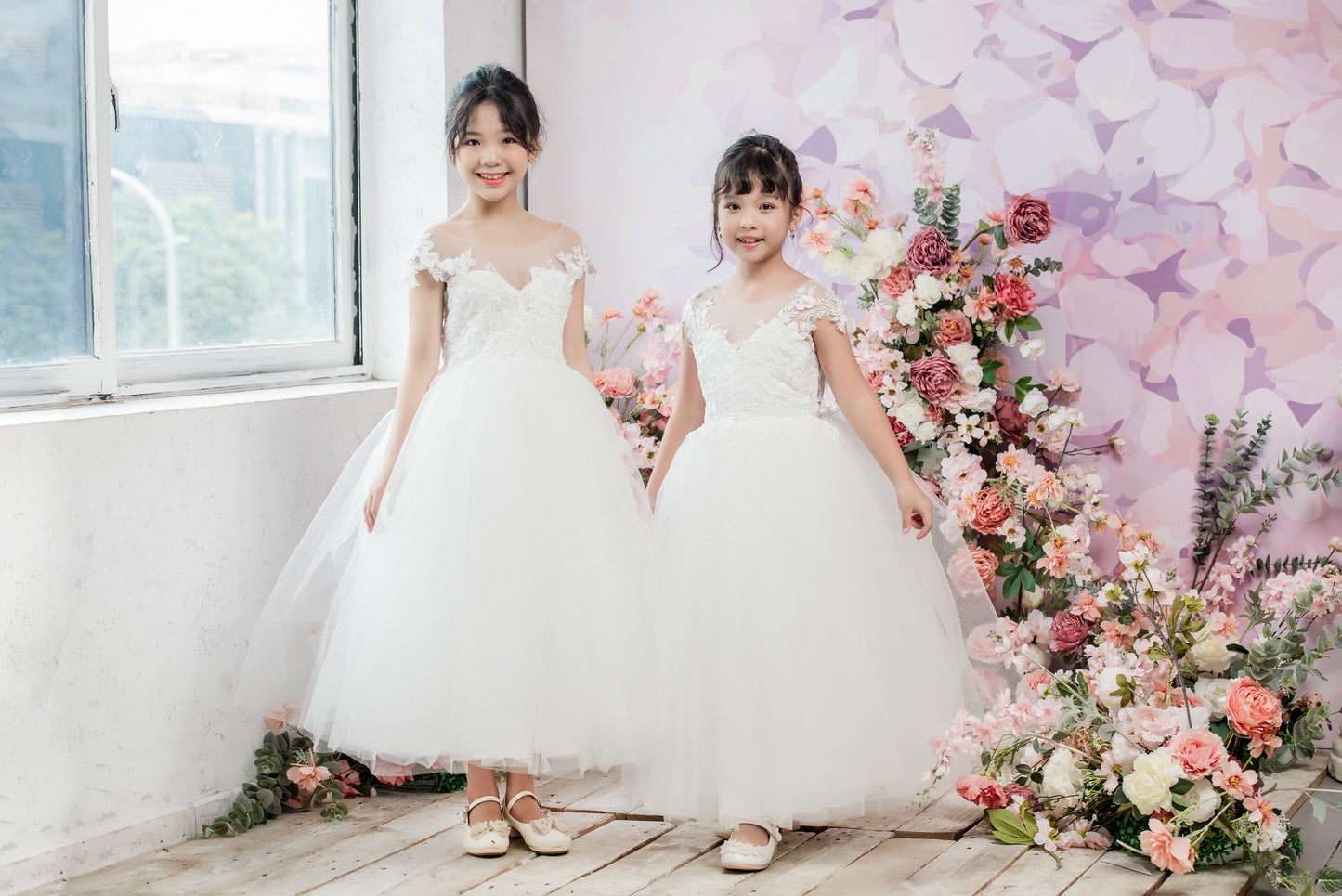 HOLLY Ball Gown Full-length Flower Girl/ Communion Dress – Lace and Tulle