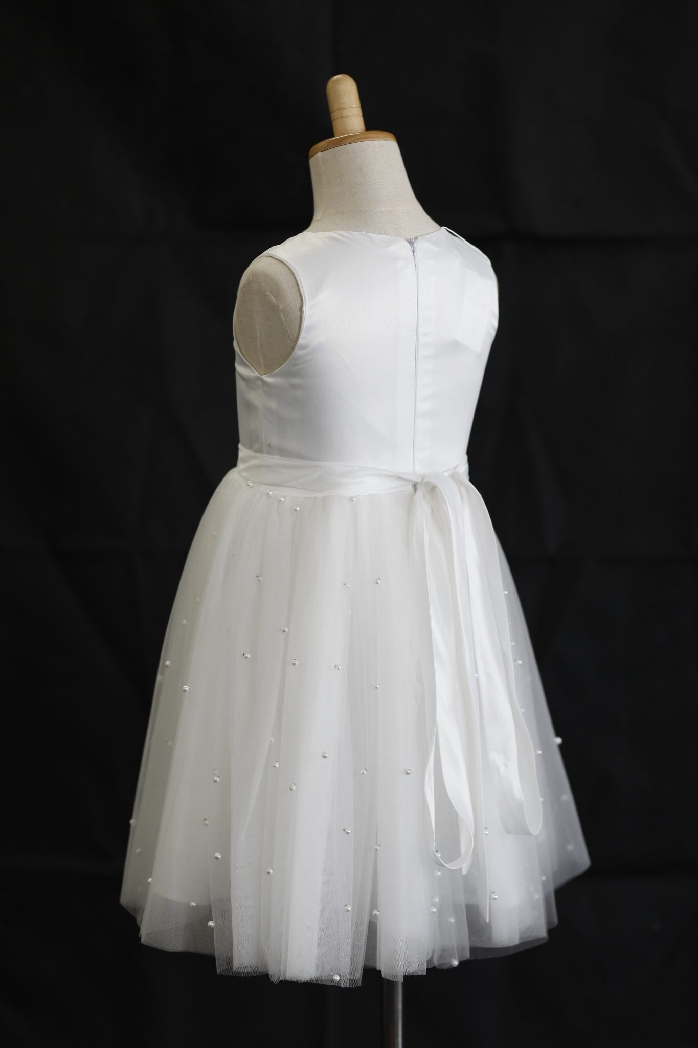 AMELIA Ball Gown Tea-length Flower Girl / Communion Dress - Tulle Sleeveless Scoop Neck With Sash and Pearls Skirt