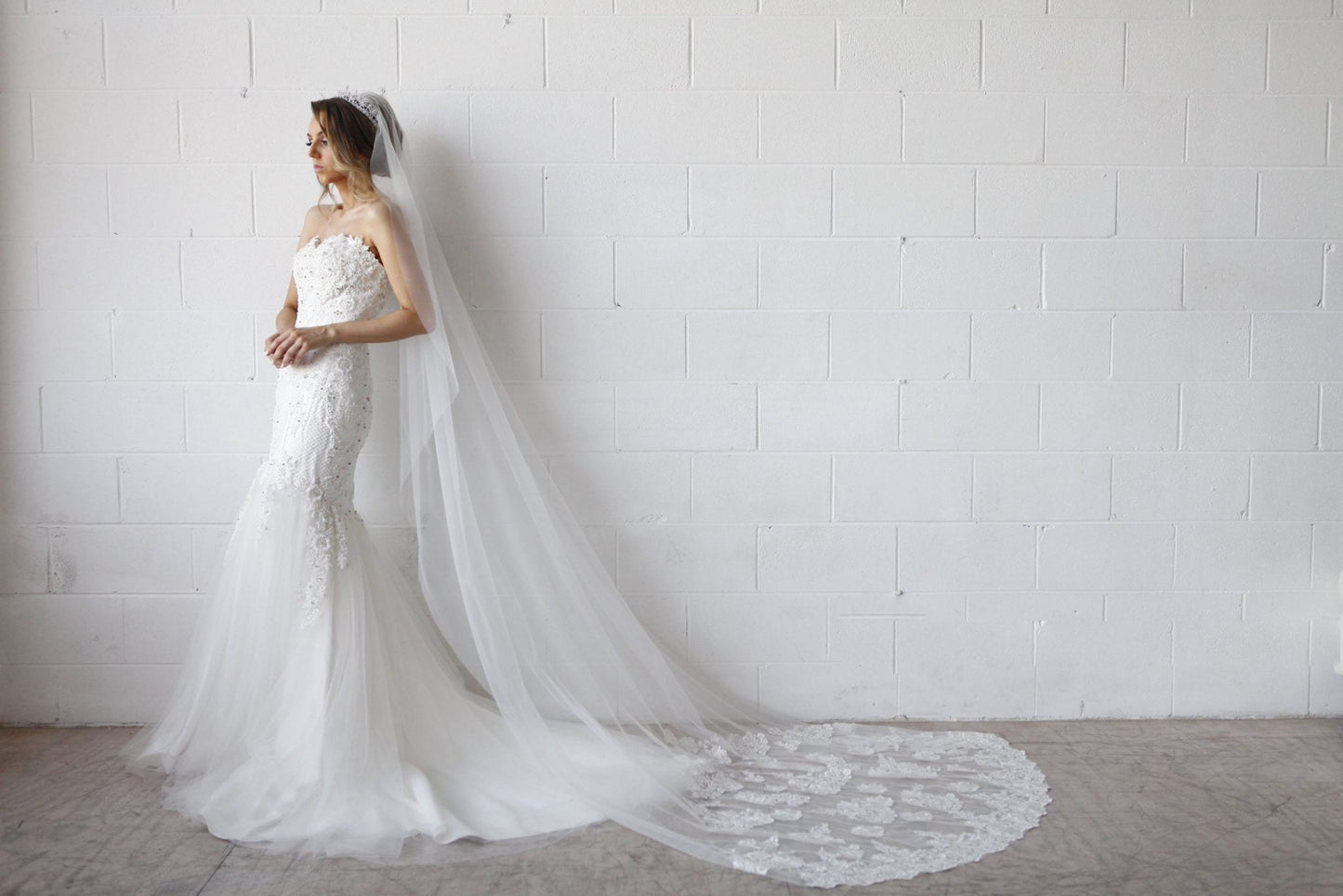 DELIA | Floral Cathedral Lace Veil
