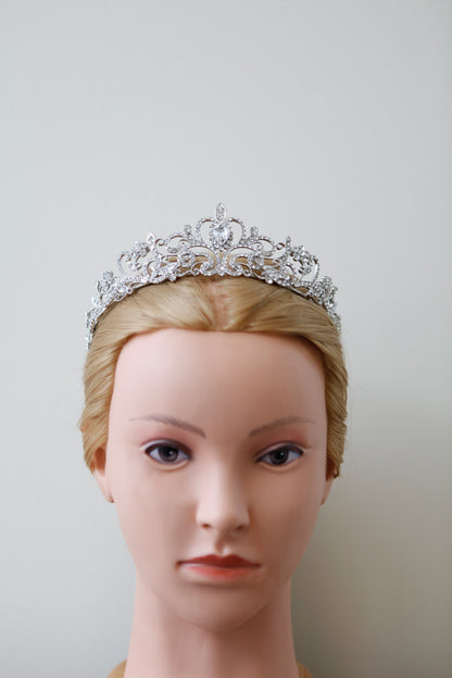 REMI_T | Tiara