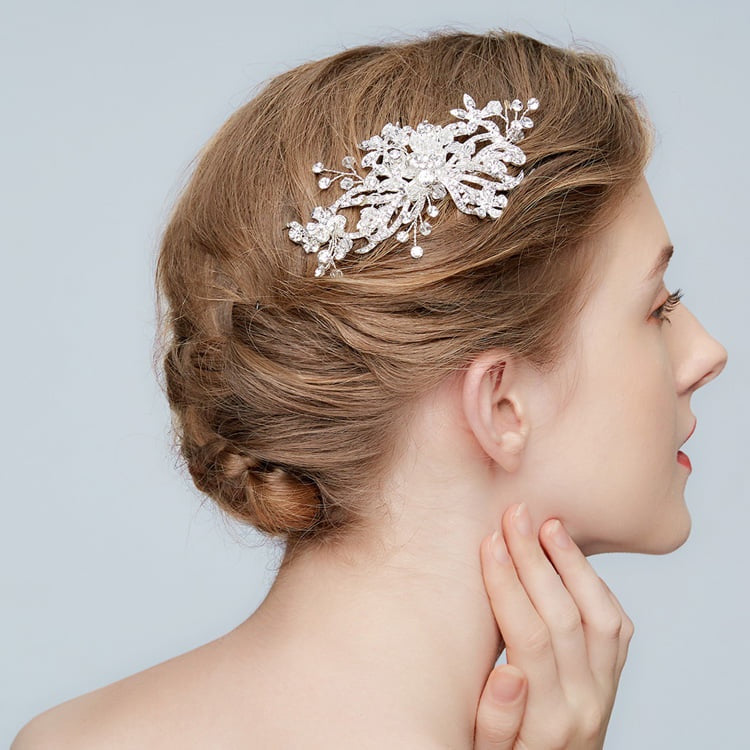 ELISA | Headpiece