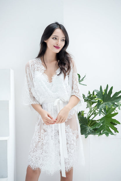 FLORAL LACE WRAP
