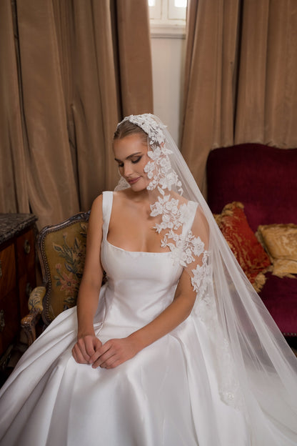 AURELIA | Cathedral Floral Lace Veil