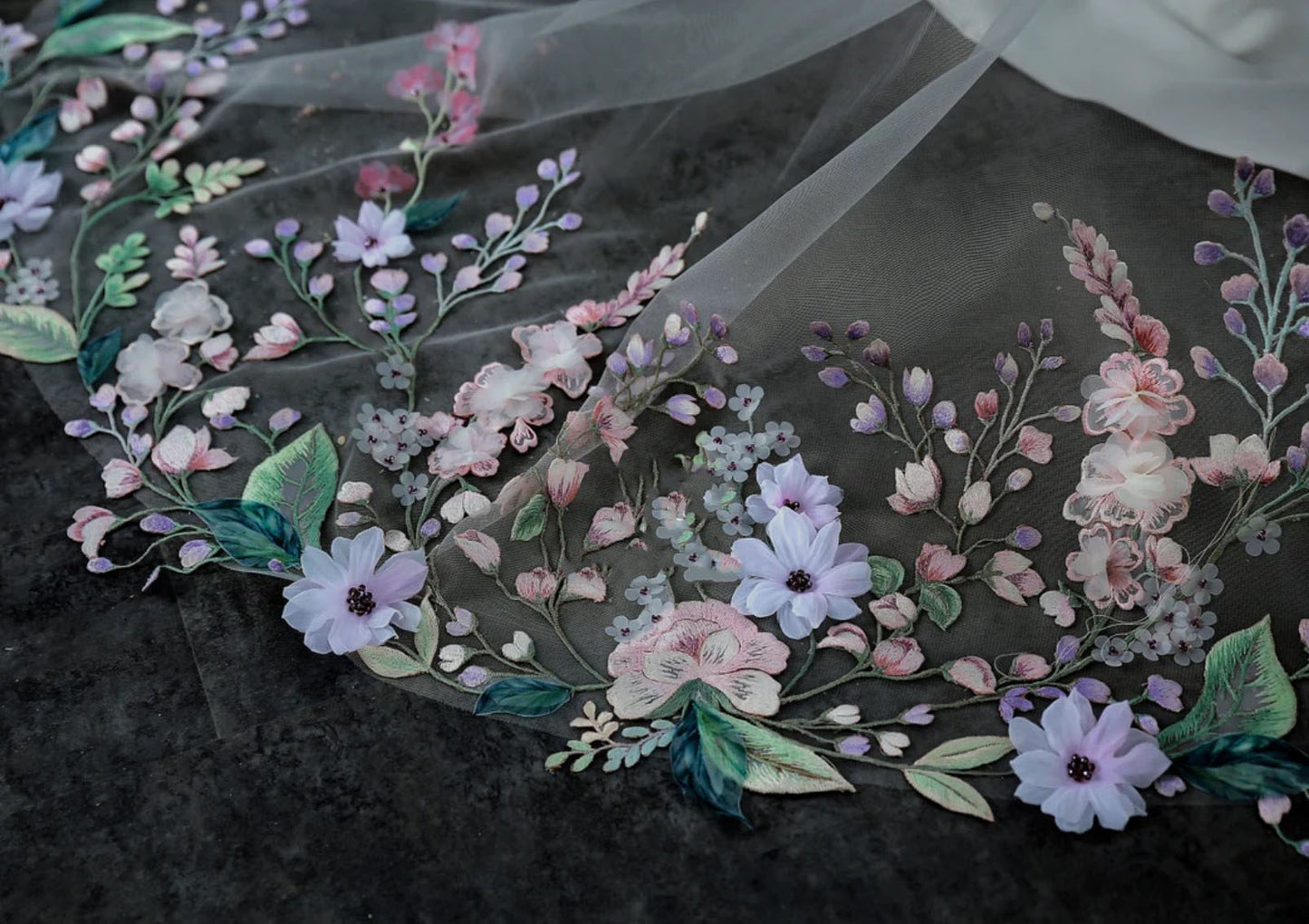 VENUS | 3D  Embroidery Color Flower Veil