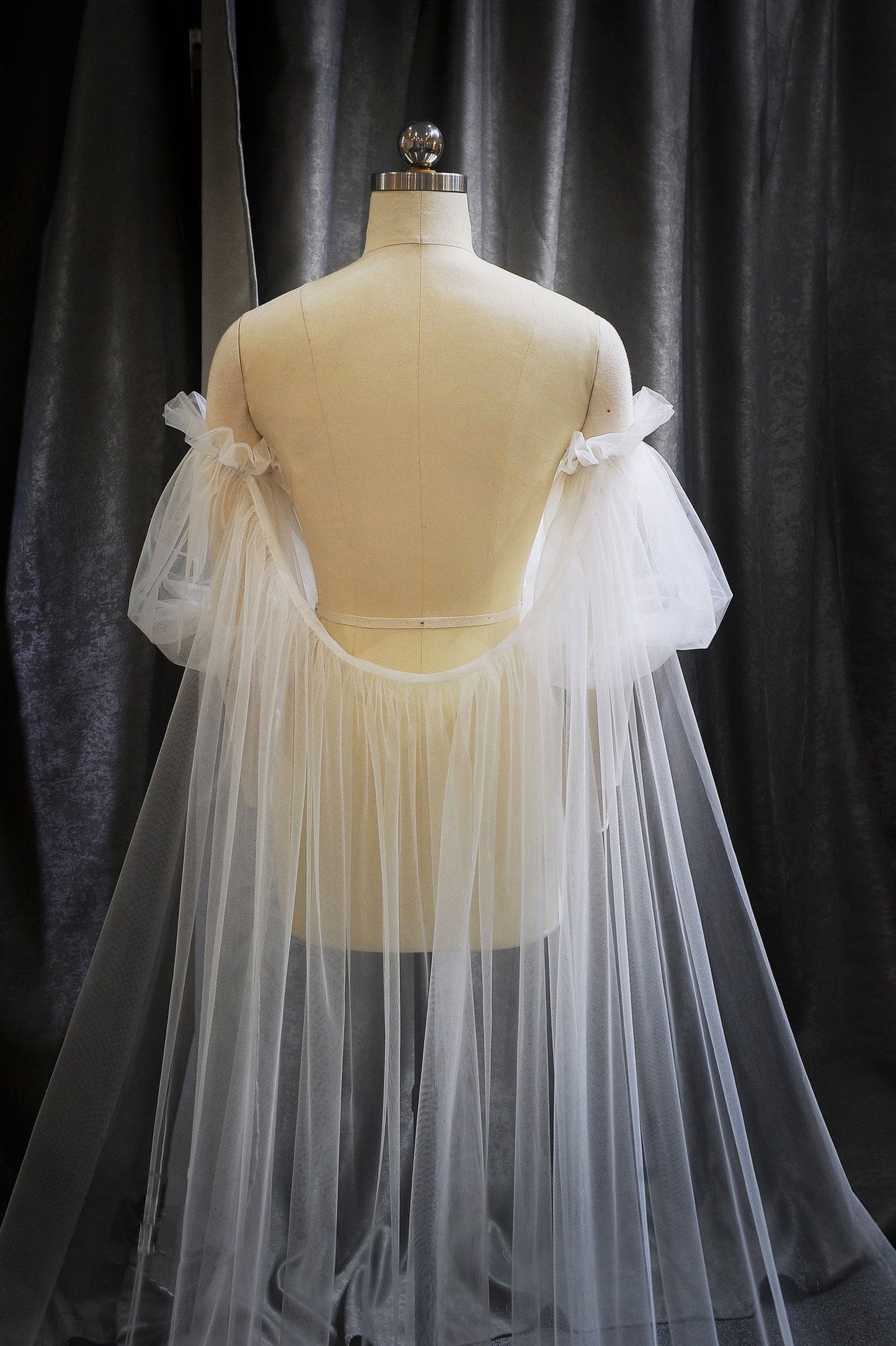 ZIRA | Bridal Cathedral Cape Veil