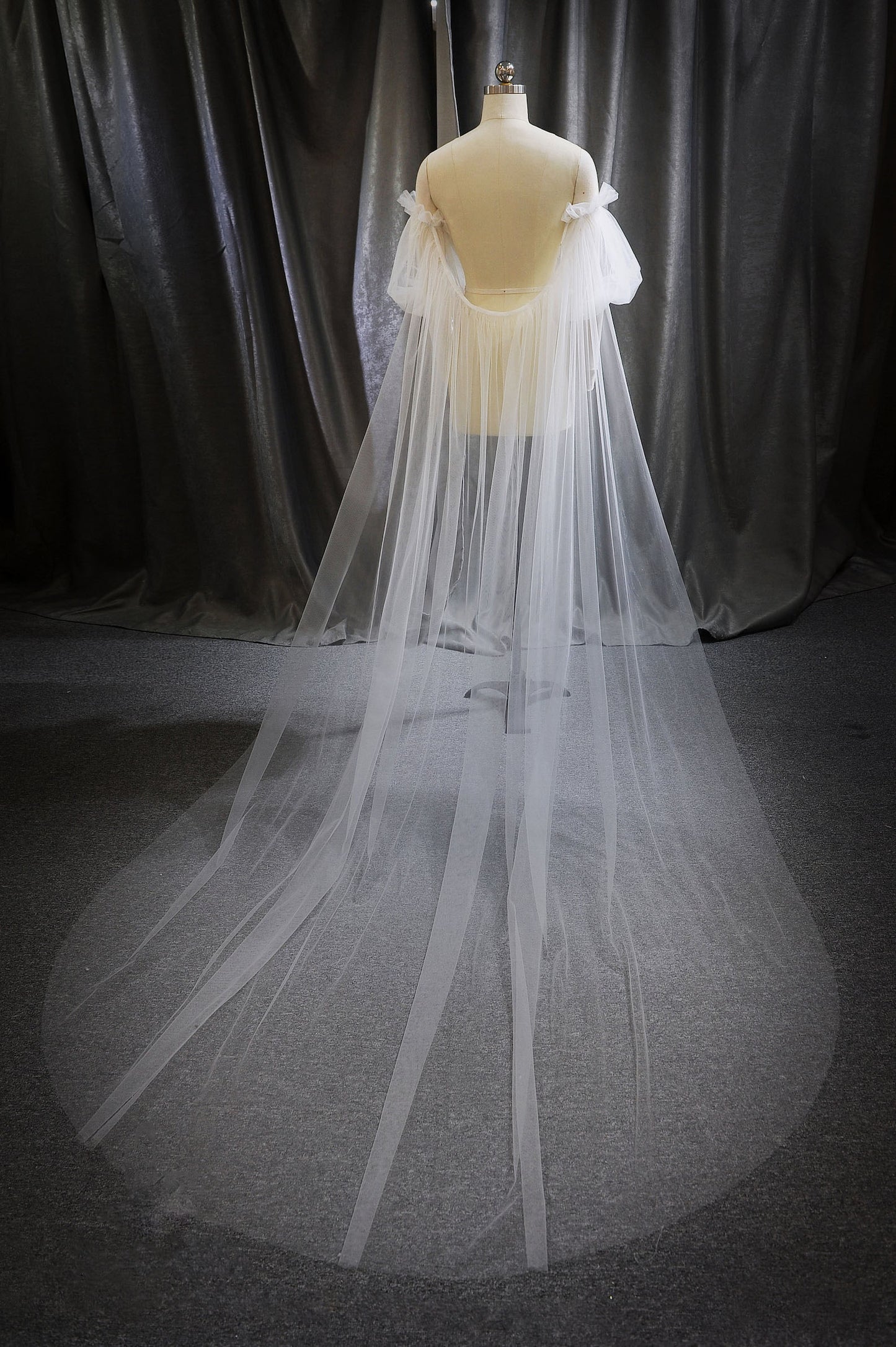 ZIRA | Bridal Cathedral Cape Veil