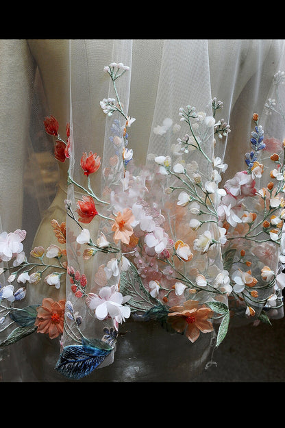THALIA | 3D  Embroidery Color Flower Veil
