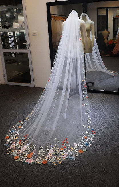 THALIA | 3D  Embroidery Color Flower Veil