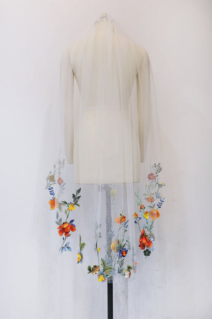 AURA | 3D Embroidery Color Flower Veil No1