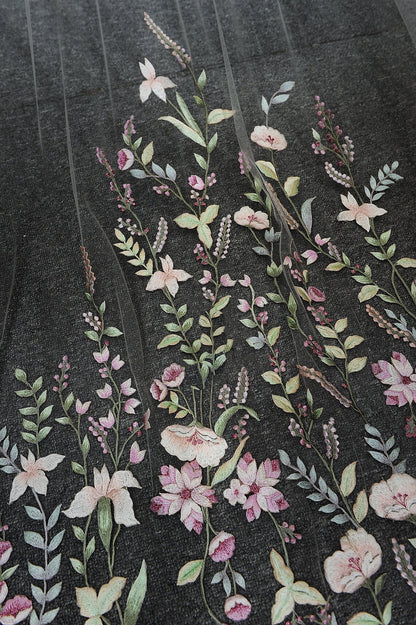 LARA | 3D  Embroidery Colour Flower Veil