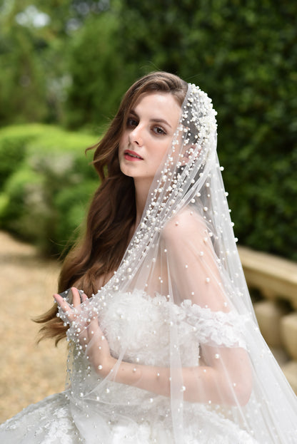 GEM | Pearl  Veil