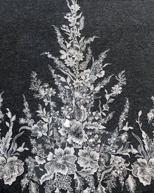 RHYA | Royal Cathedral Scalloped Lace Veil