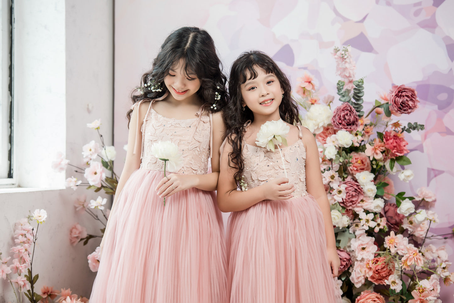 Tulip Ball Gown Full-length Flower Girl Dress - Lace and Tulle