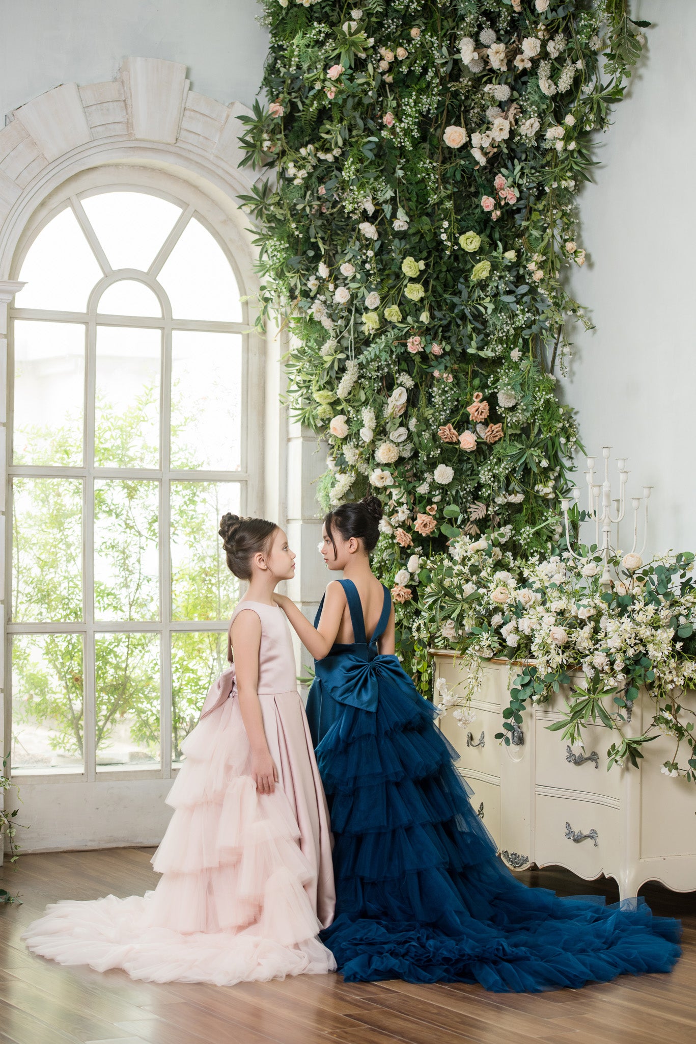 ZINNA Lux Flower Girls / Communion Dress