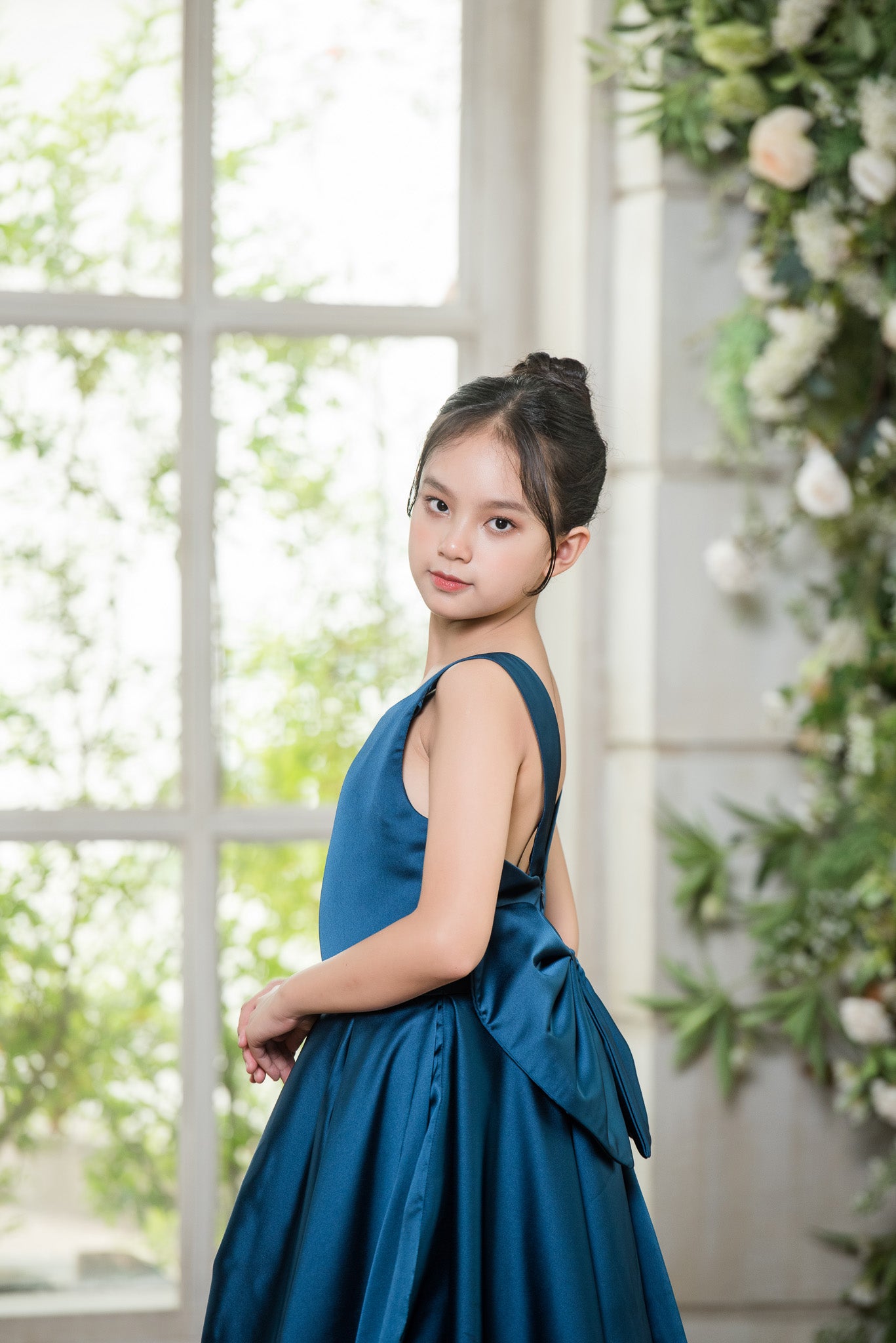 ZINNA Lux Flower Girls / Communion Dress