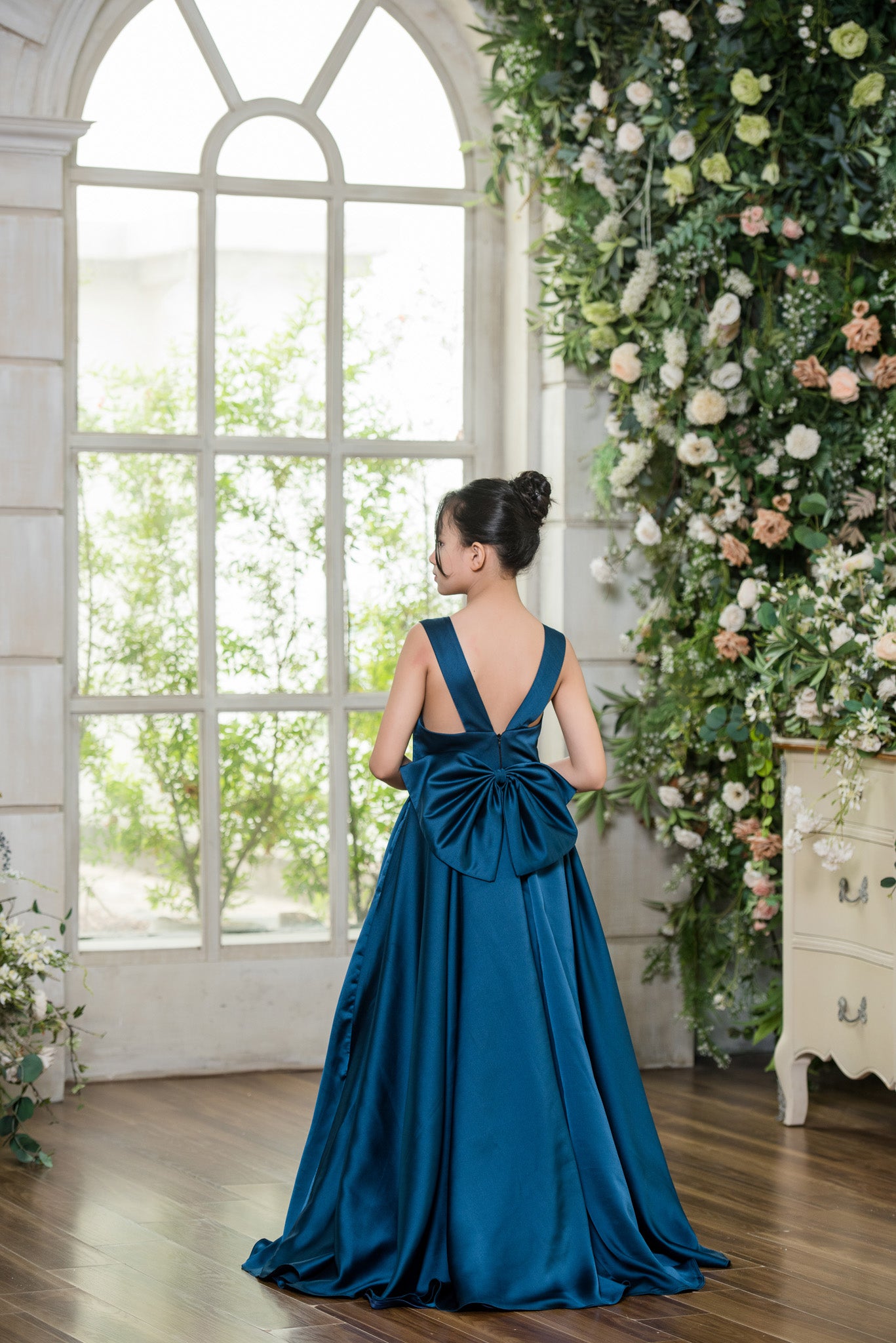 ZINNA Lux Flower Girls / Communion Dress