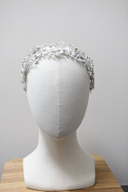 CLARA | Headpiece