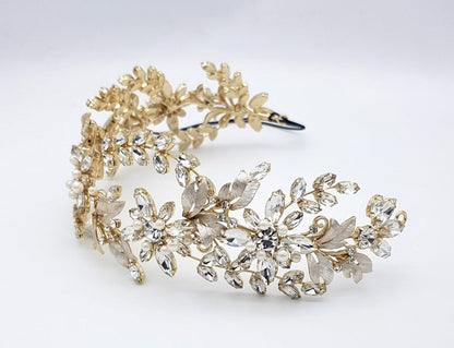 DAISY | Headpiece