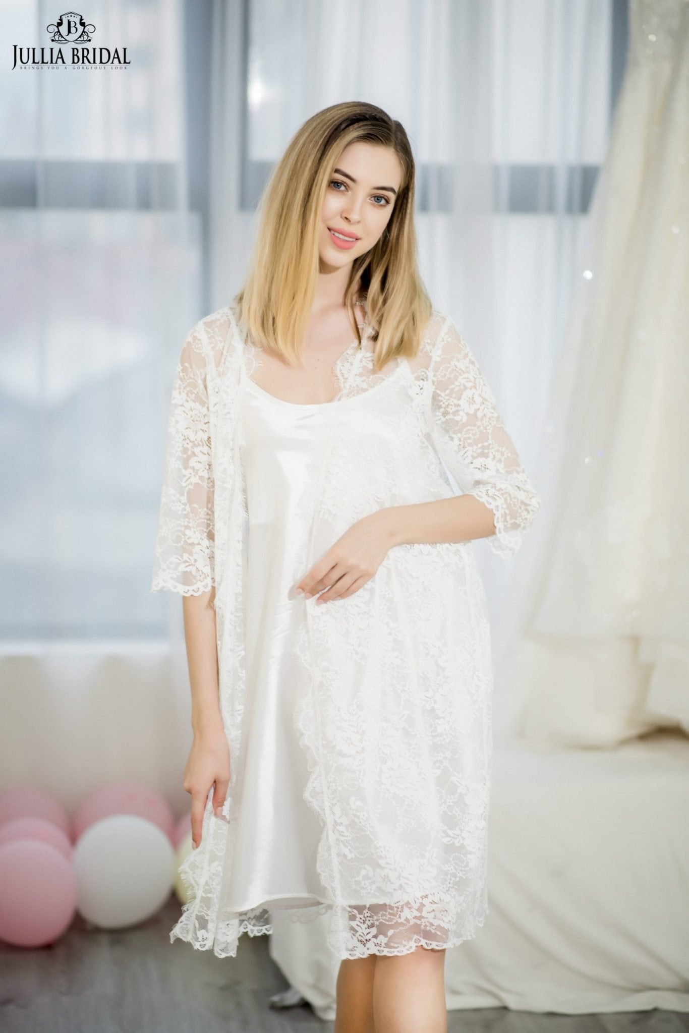 STARDUST LACE WRAP - SHORT