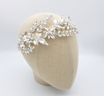 DAISY | Headpiece