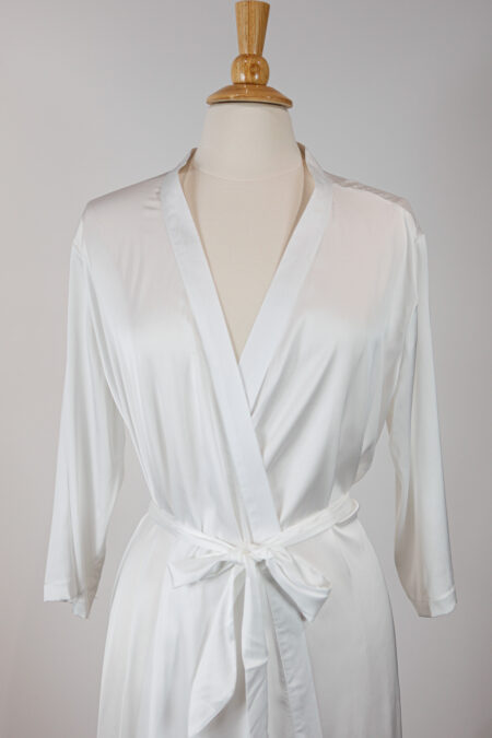 White-plain-robe-1.jpg